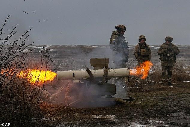 Russia warns Western troops will become 'legitimate targets' as part of 'axis of war' with Kyiv if stationed in Ukraine after Britain vowed to send in soldiers under peace deal