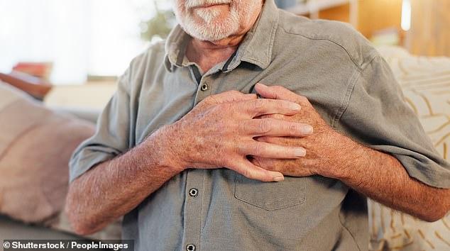 Those who lose weight in 50s 'have heart health as good as those who stay fit'