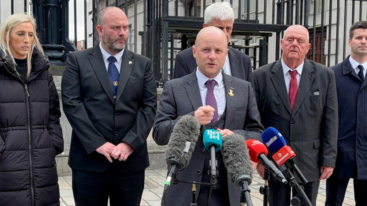 Judge dismisses Garvaghy residents’ challenge to Parades Commission as Orange Order may seek to quiz PSNI chief in second case